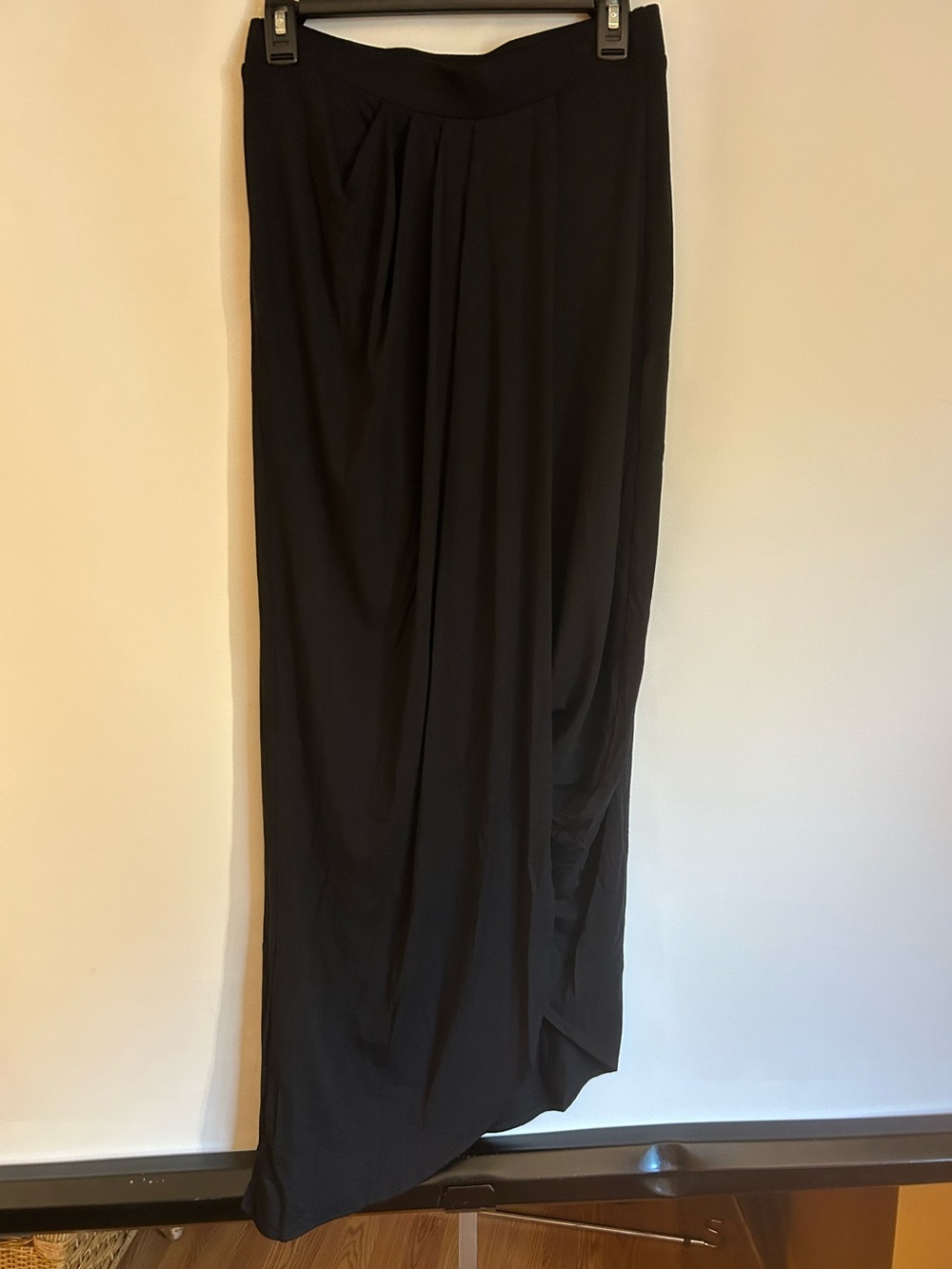 MARSTE MODAL & SPANDEX BLACK JERSEY DRAP OVERLAP FRONT MAXI SKIRT SIZE 12-14